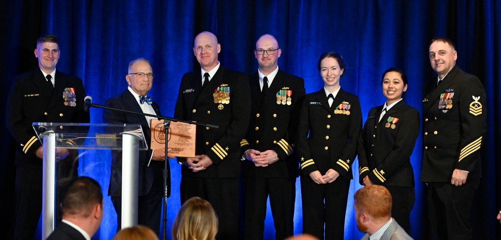 USS Gettysburg Crew Awarded for Battlefield Preservation Projects At Their Namesake