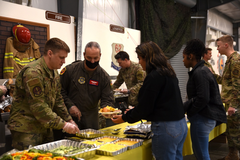 Team McChord First Sergeants host Dormsgiving Extravaganza