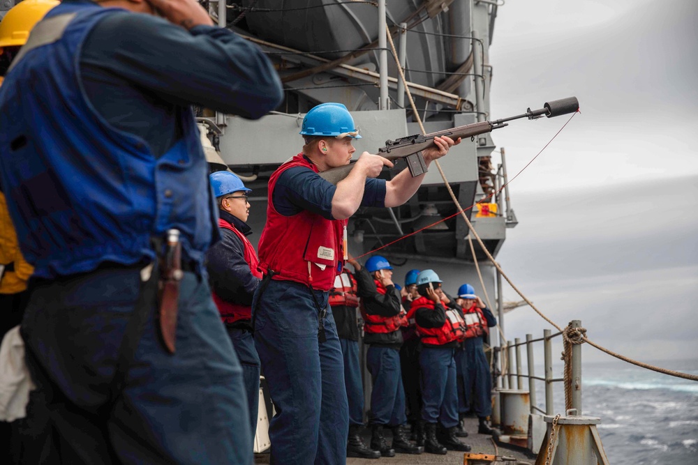 USS Leyte Gulf (CG 55) Completes Replenishment-at-Sea