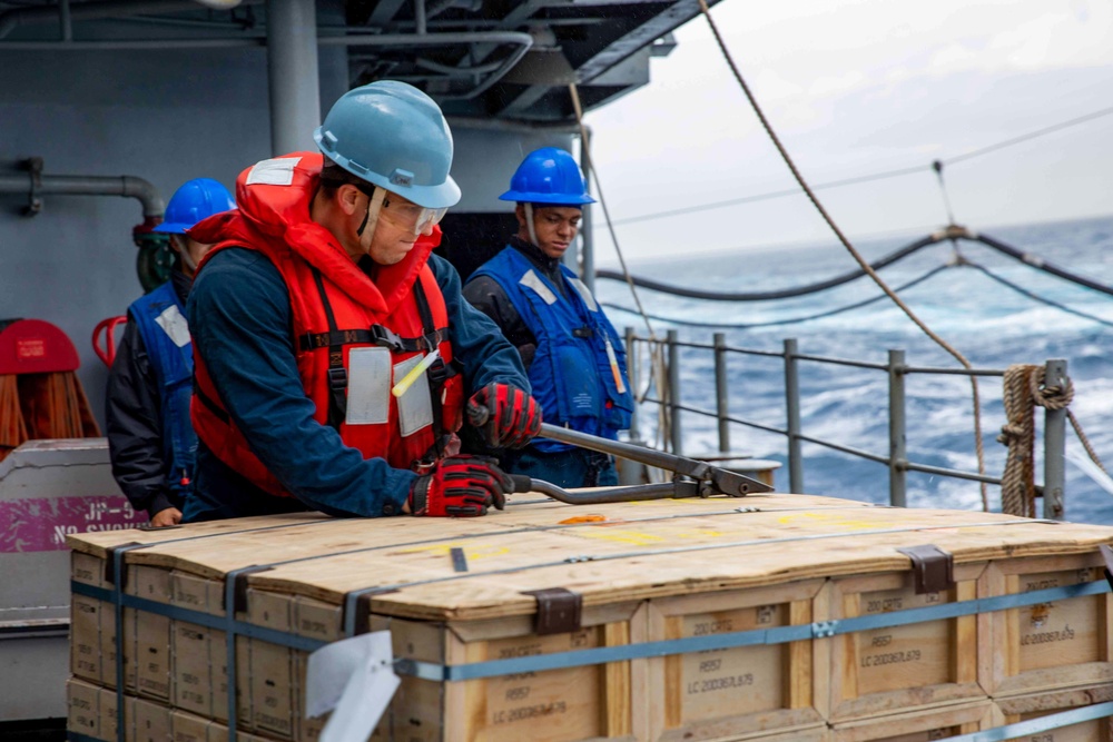 USS Leyte Gulf (CG 55) Completes Replenishment-at-Sea