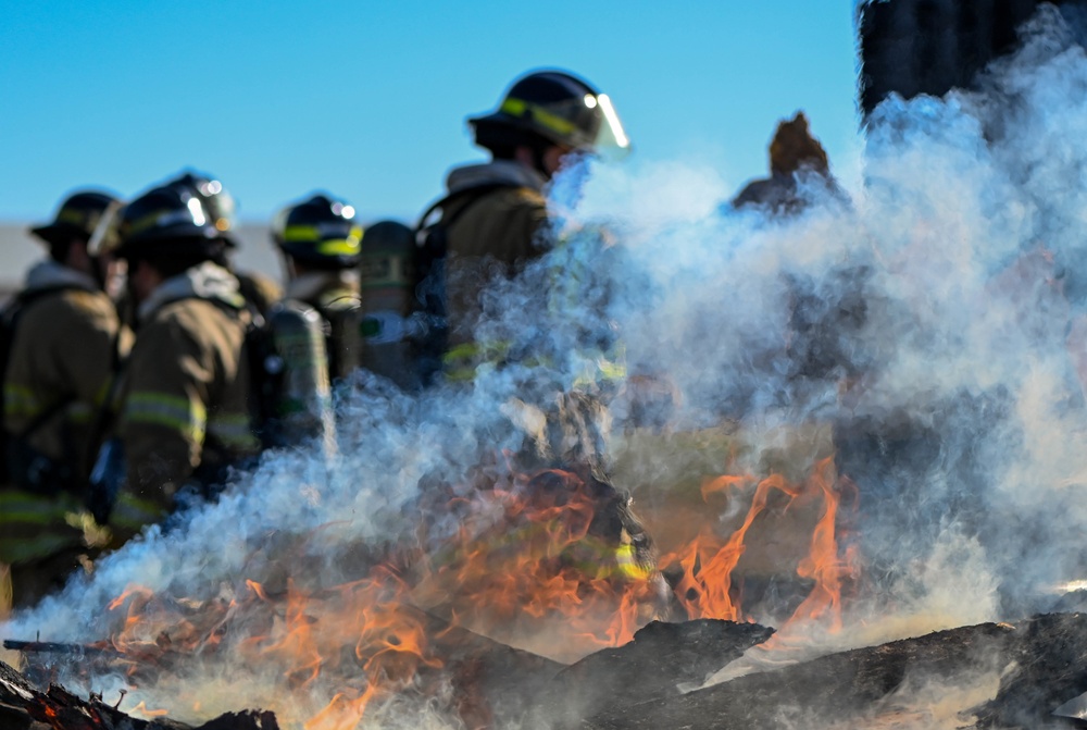 Tinker Fire and Emergency Services help train local fire academy students