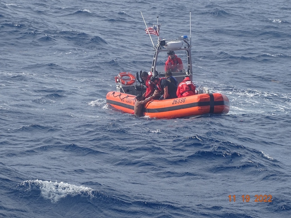 Coast Guard suspends search off Florida Keys