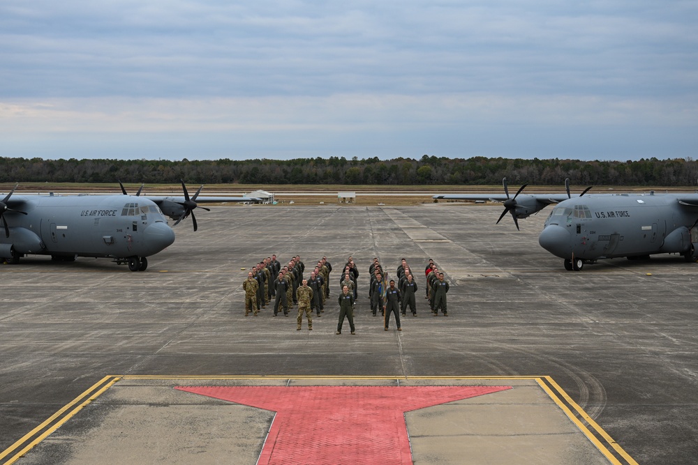 314th Airlift Wing Group Photo