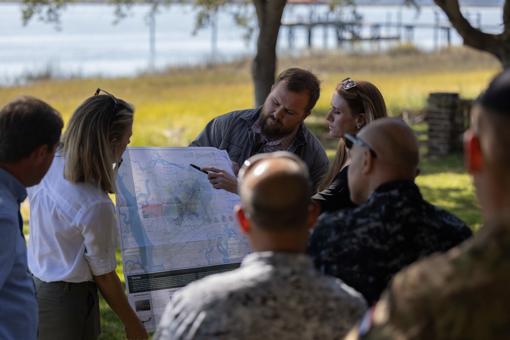 Attaches visit MCAS Beaufort