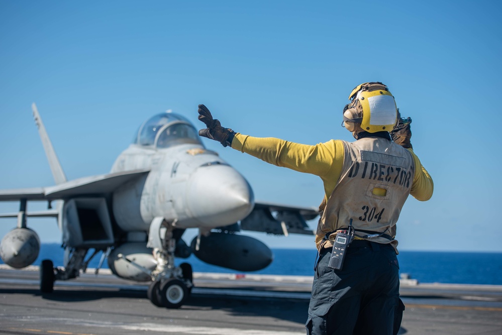 USS Ronald Reagan (CVN 76) conducts flight operations