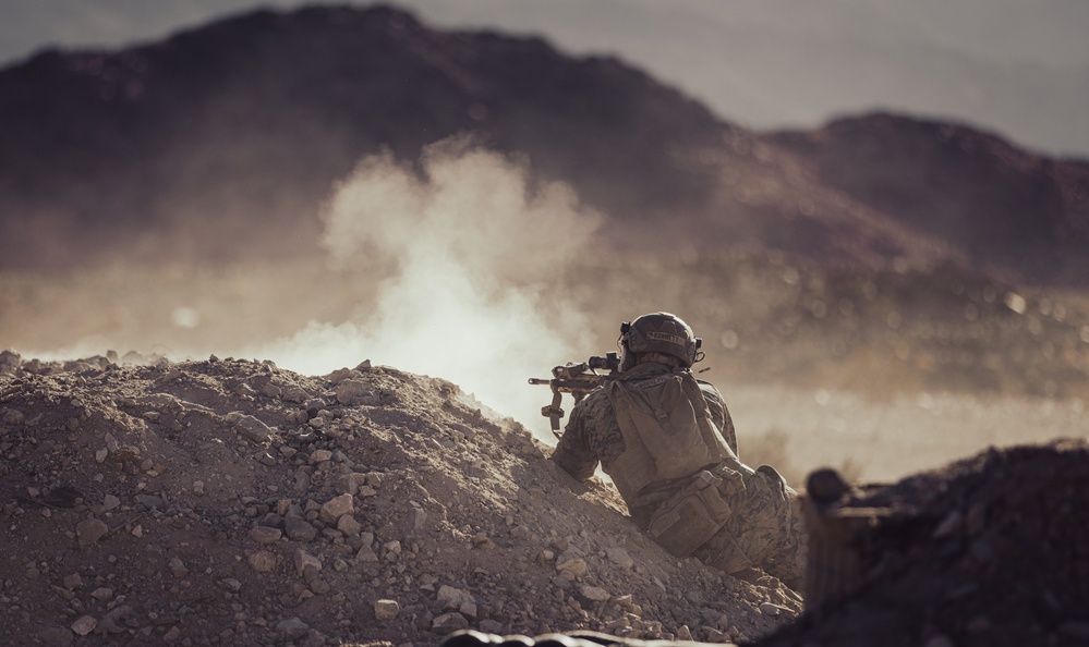 Gunsmoke in the trenches: 2/1 Marines conduct platoon attacks at range 410A