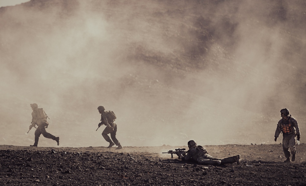 Gunsmoke in the trenches: 2/1 Marines conduct platoon attacks at range 410A