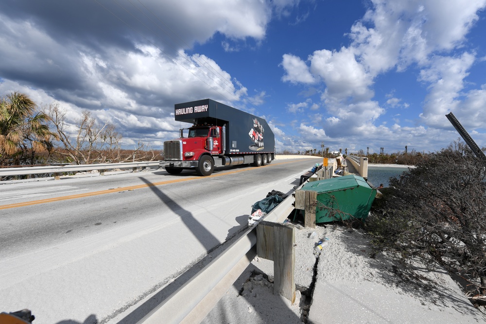 Debris Trucks Operate in Captiva Island