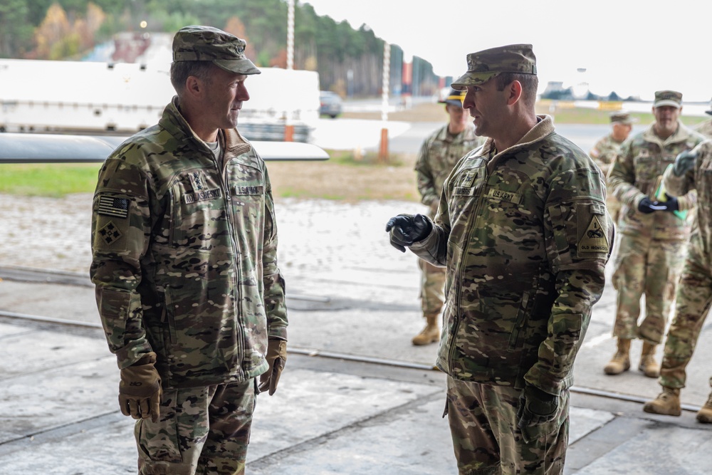 V Corps Commander Receives Tour of Powidz Facilities