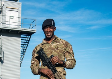 American Officer Trains alongside British Cadets in Germany