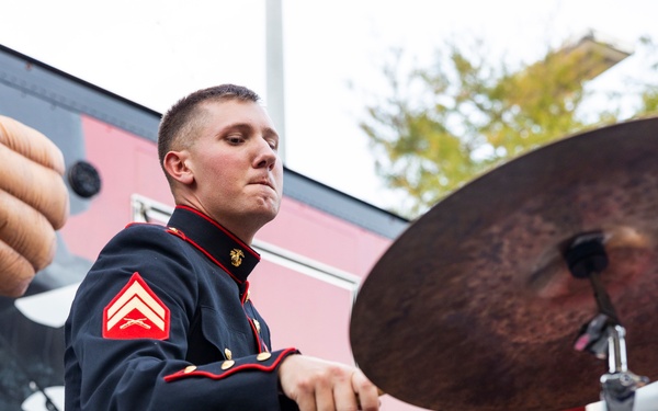 Marine Forces Reserve Band Performs at the State Fair of Texas