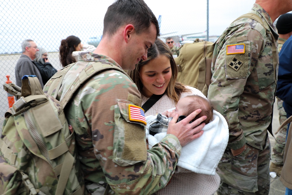 Kentucky Soldiers return home