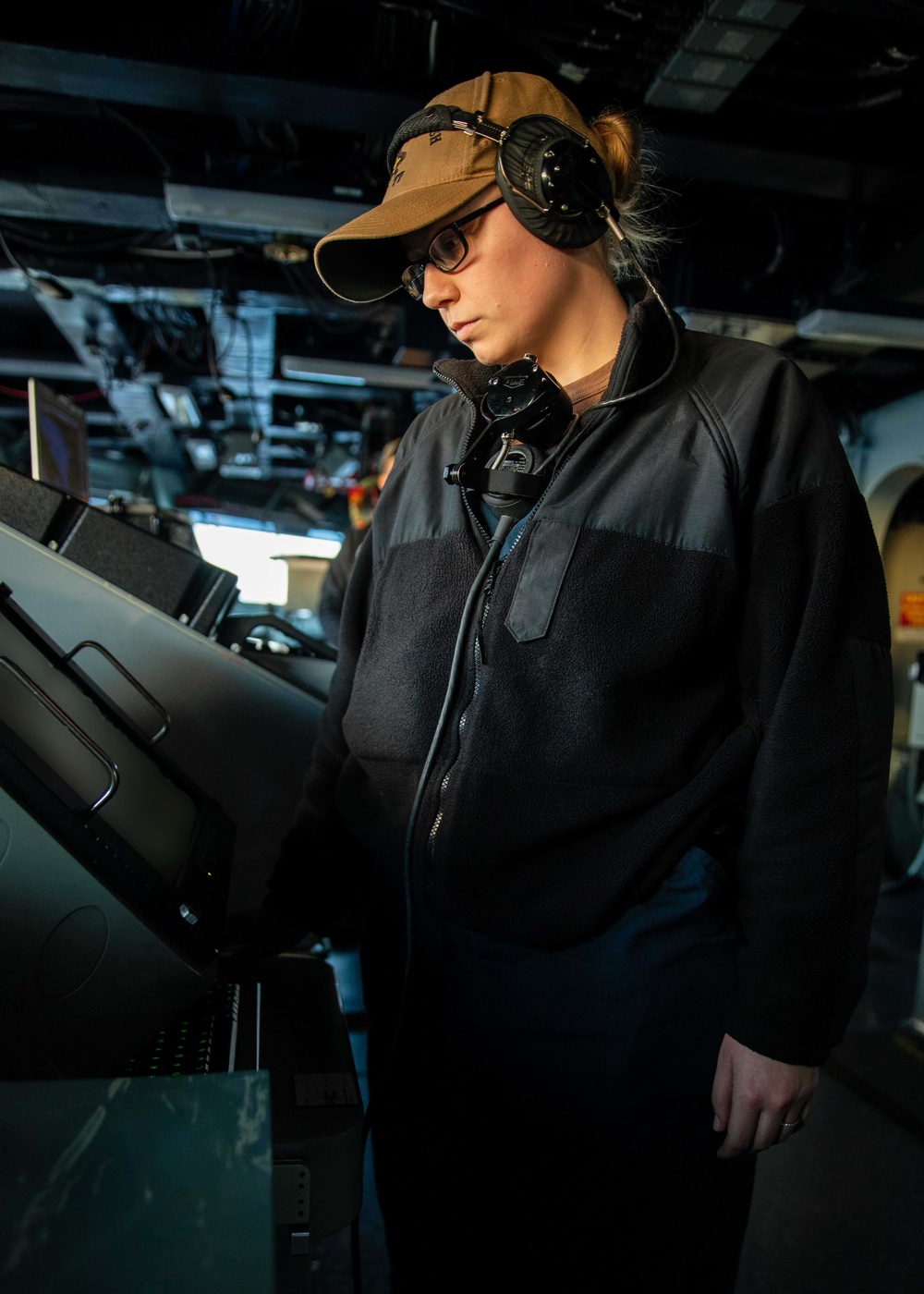 Daily operations aboard USS George H.W. Bush (CVN 77)