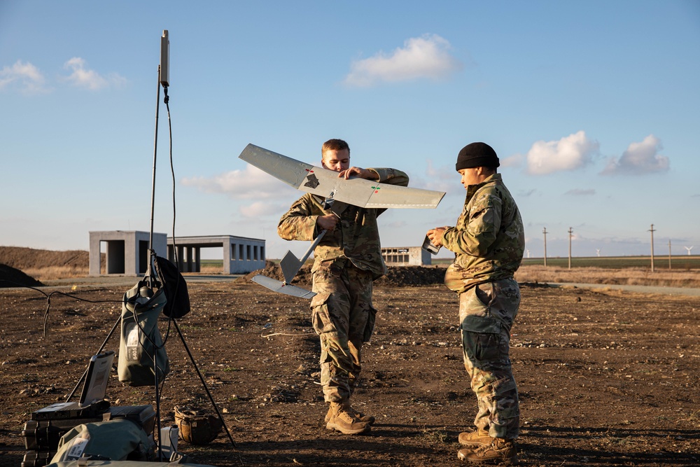 2BCT Soldiers conduct raven qualification training