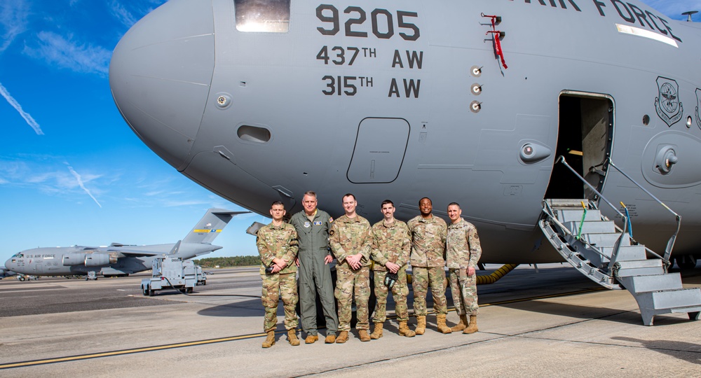 Team Charleston demonstrates warfighting capabilities, resilience initiatives during AMC commander visit
