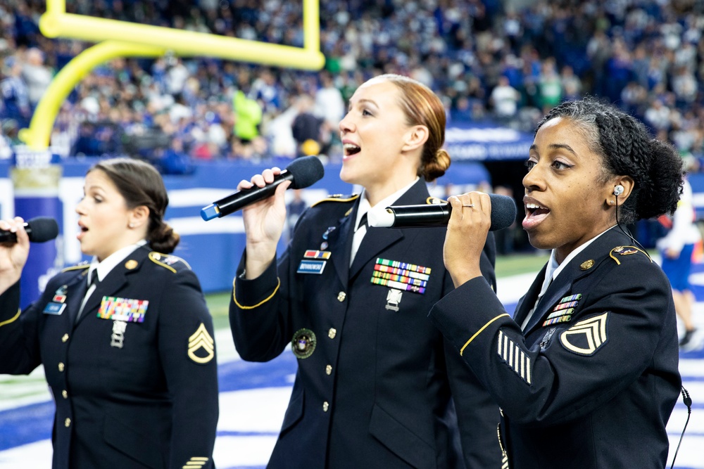 DVIDS - Images - Colts' Salute to Service Game [Image 6 of 13]