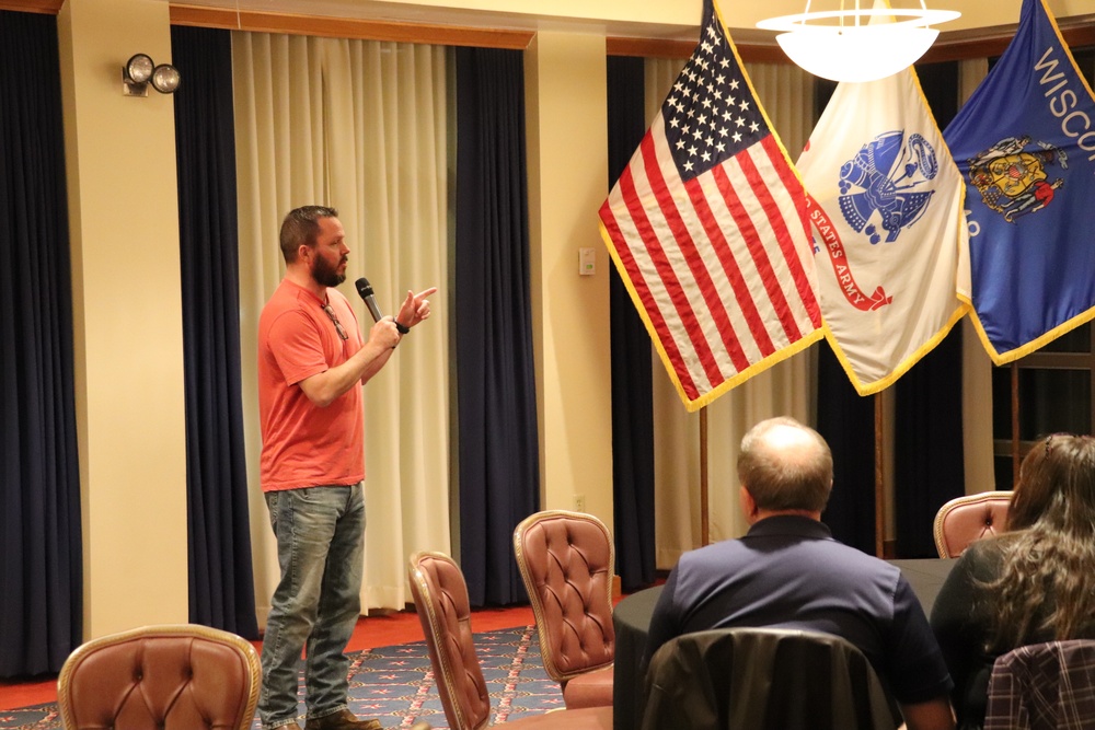 Army veteran, comedian gives performance at Fort McCoy