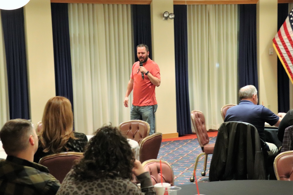 Army veteran, comedian gives performance at Fort McCoy