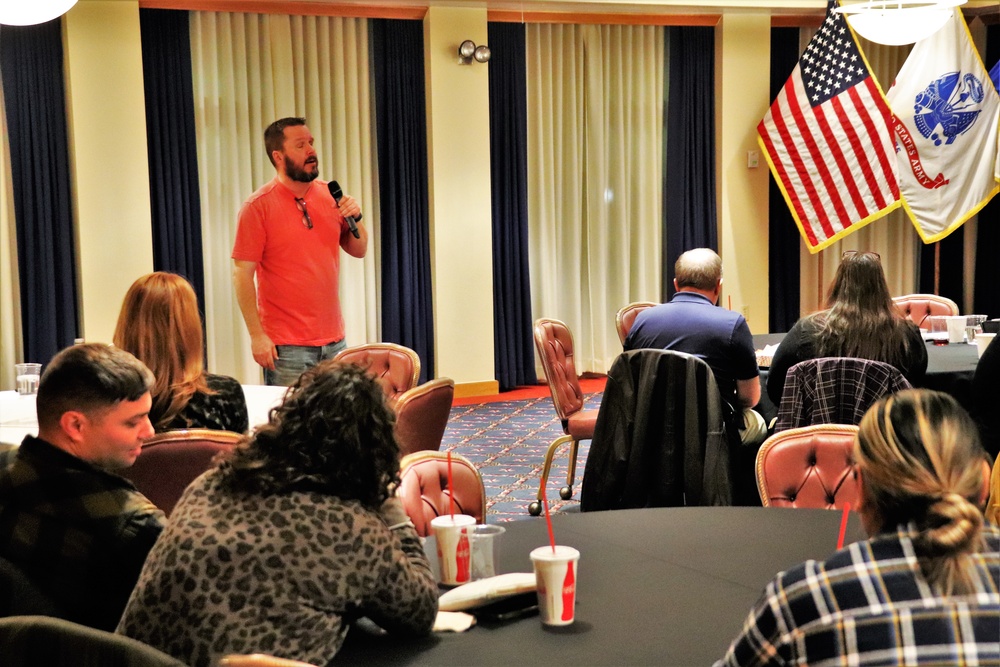 Army veteran, comedian gives performance at Fort McCoy