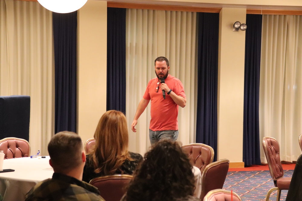 Army veteran, comedian gives performance at Fort McCoy