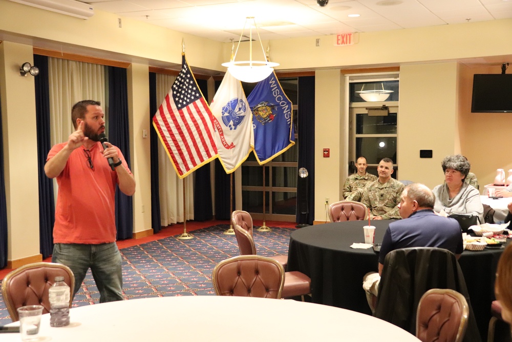 Army veteran, comedian gives performance at Fort McCoy