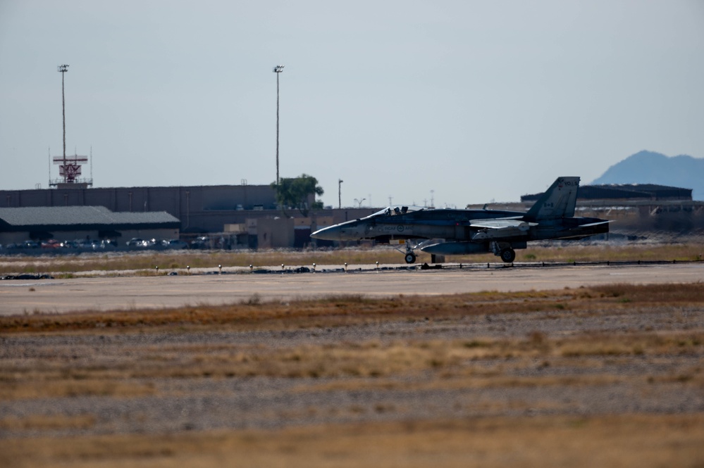 DVIDS - Images - RCAF F-18's get exercise Swift Strike off the ground ...