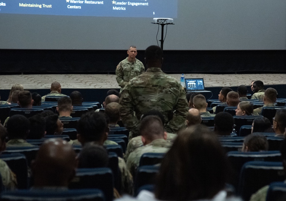 Sergeant Major of the Army conducts town hall