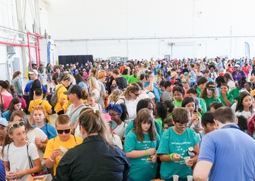NSWC Dahlgren Division Dam Neck Activity Volunteers Provide STEM Activities to Thousands of Students at NAS Oceana Air Show