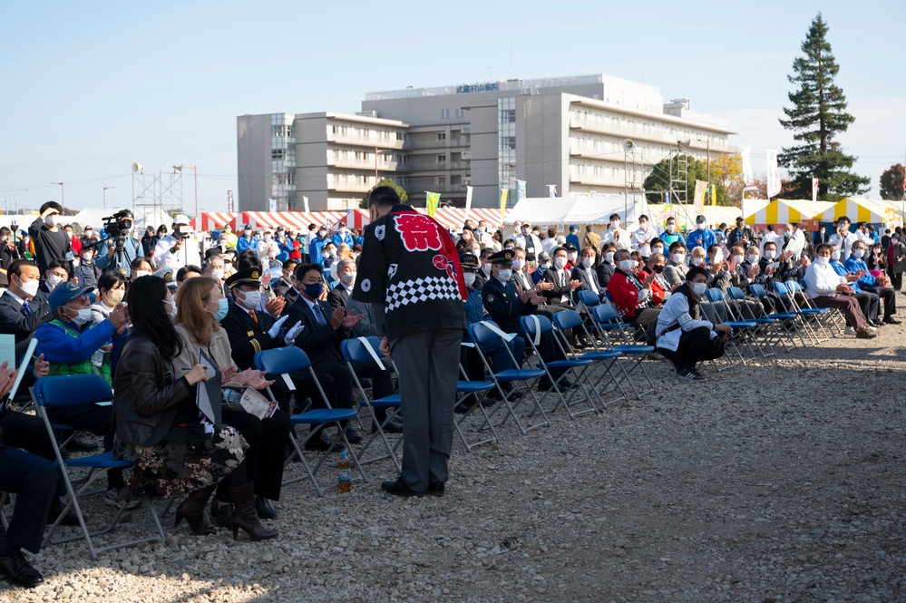 Yokota leadership attends Musashi Murayama Deedara Festival