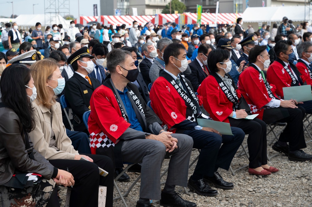 Yokota leadership attends Musashi Murayama Deedara Festival