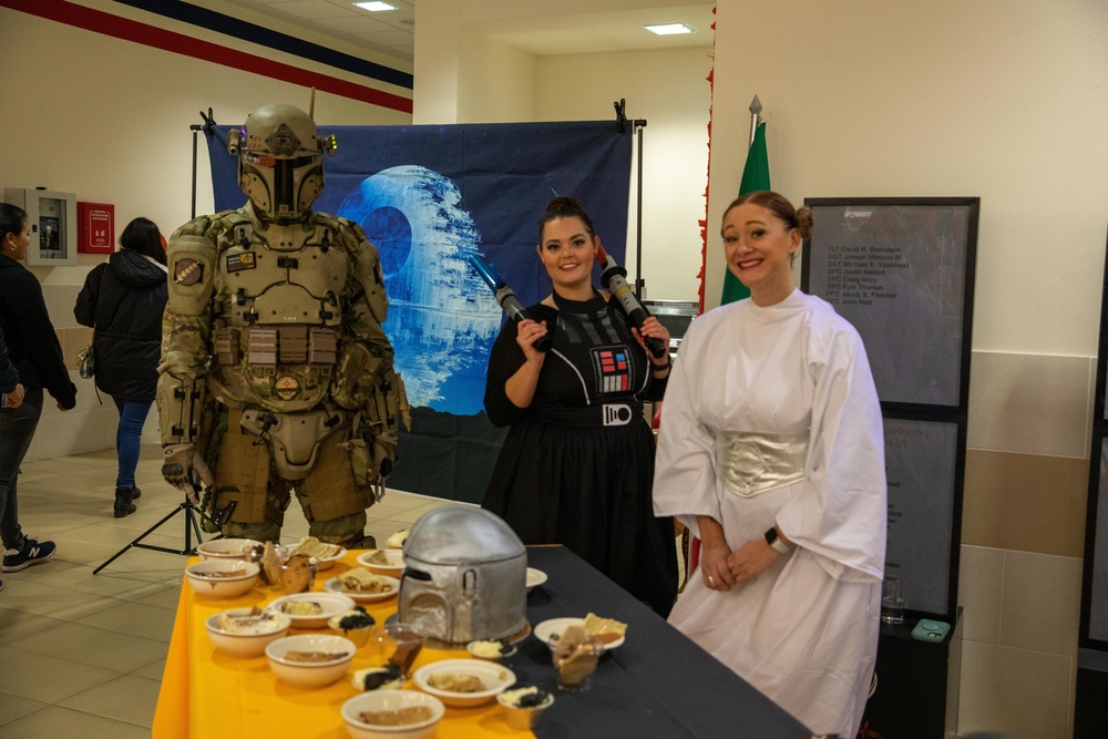 Sky Soldier leaders serve Thanksgiving meal to paratroopers