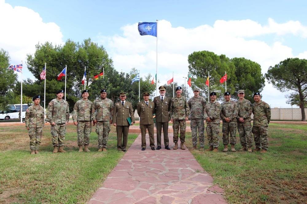 U.S. honors Spanish officers in NATO unit