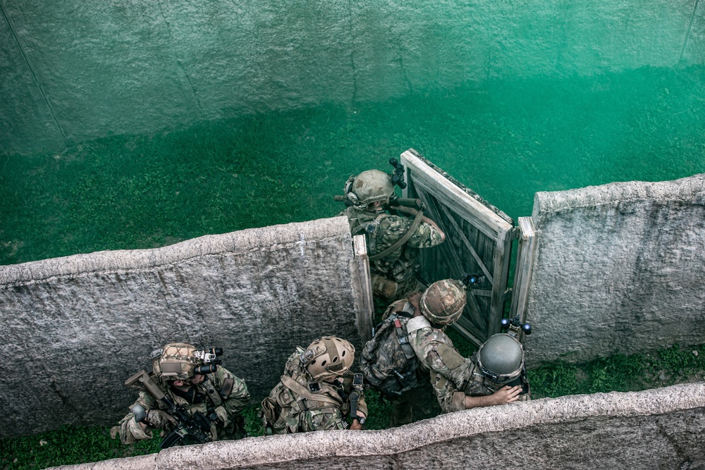 1st SFG (A) build combat readiness in a joint environment