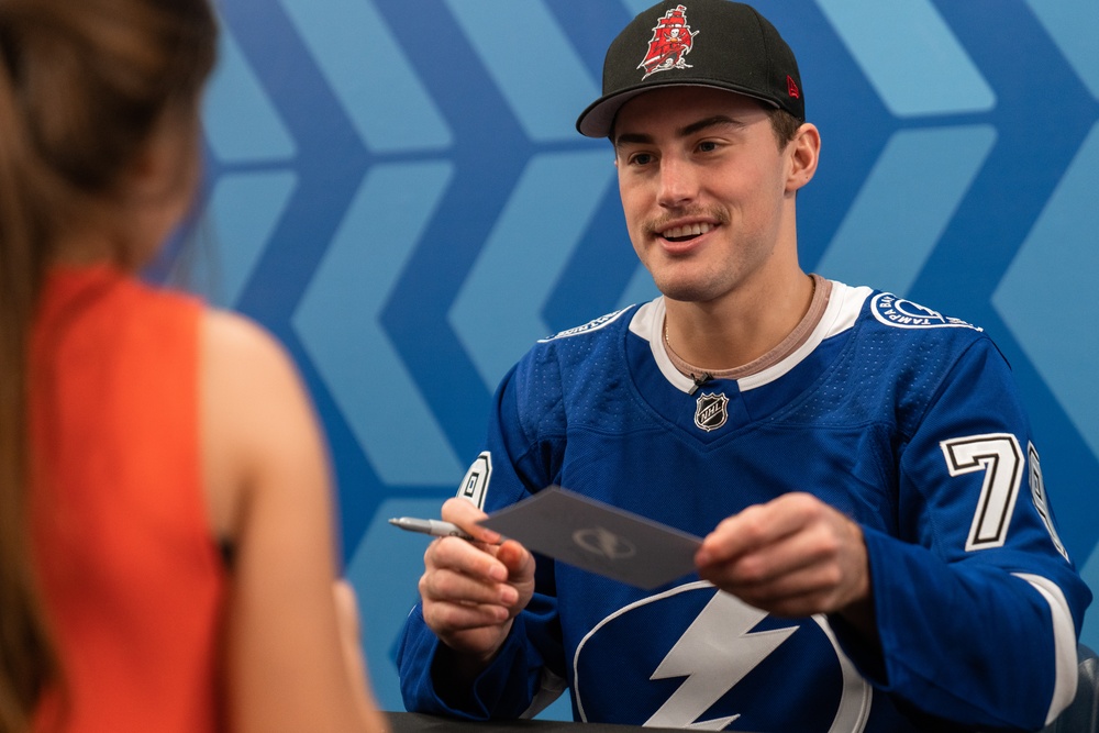 Tampa Bay Lightning visits MacDill