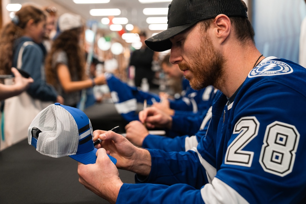 Tampa Bay Lightning visits MacDill