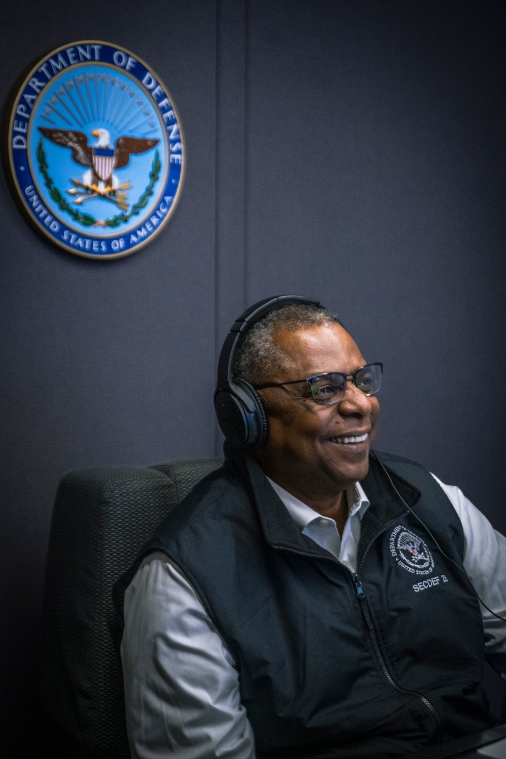 SECDEF Holiday Calls to Deployed Service members