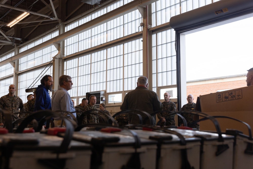 Commanders Across 2nd Marine Logistics Group Tour the 2nd MLG Logistics Command