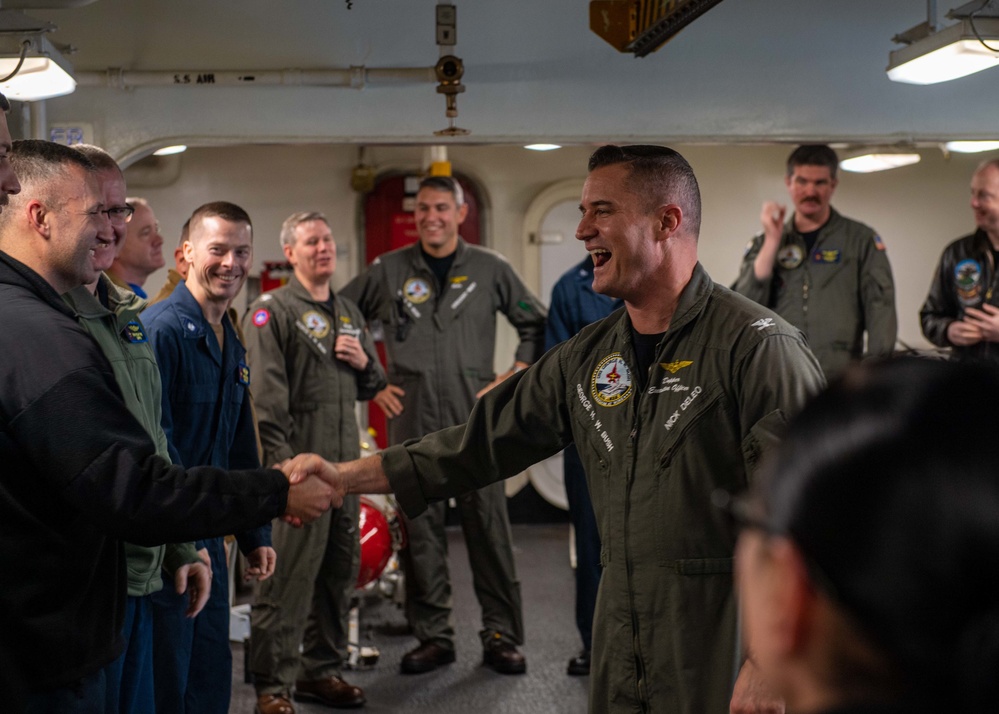 Capt. Nick &quot;Dapper&quot; DeLeo Departs USS George H.W. Bush (CVN 77)