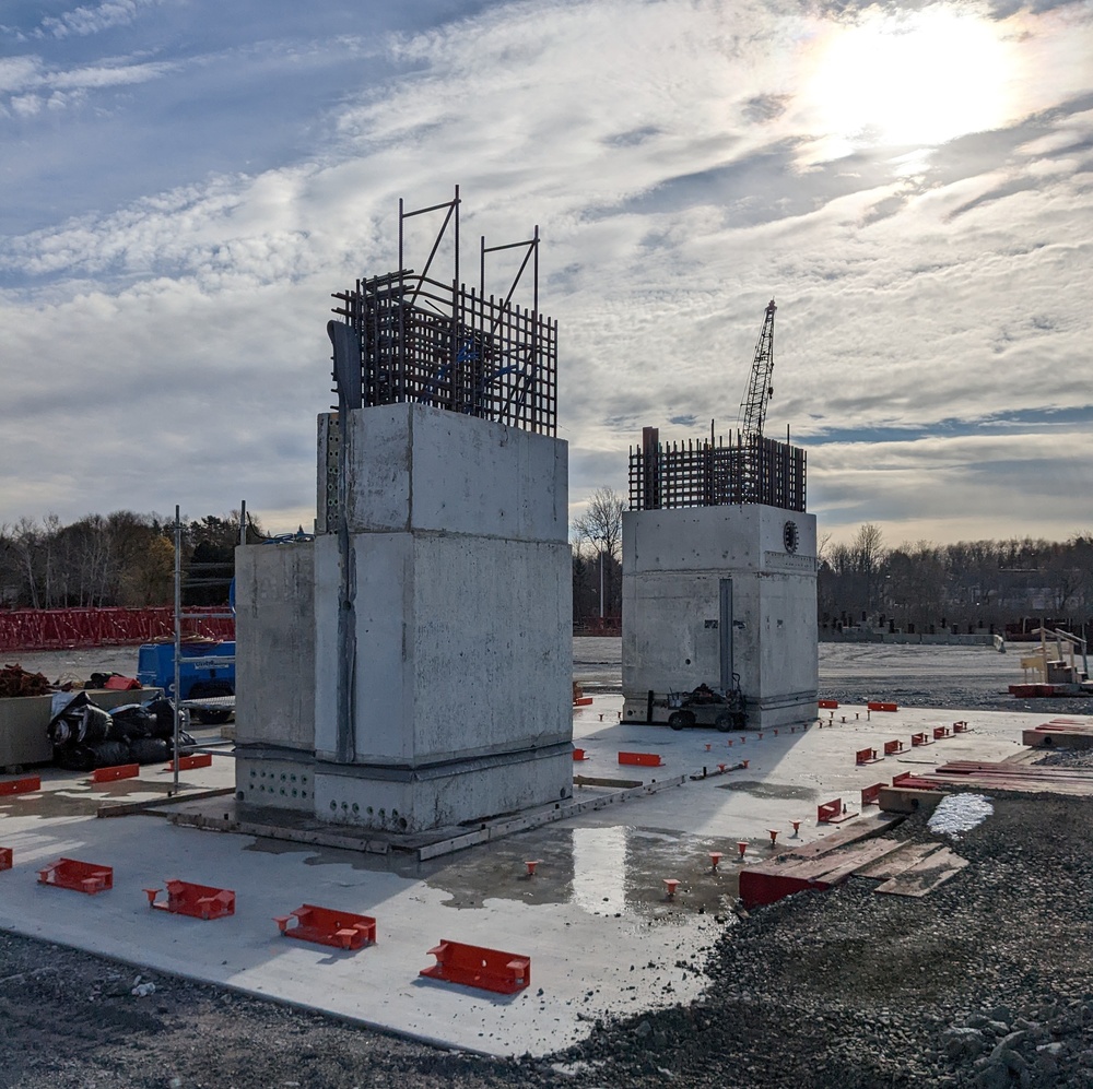 Multi-Mission Dry Dock #1 (P381) Pre-Cast Monolith Construction in Brewer, ME