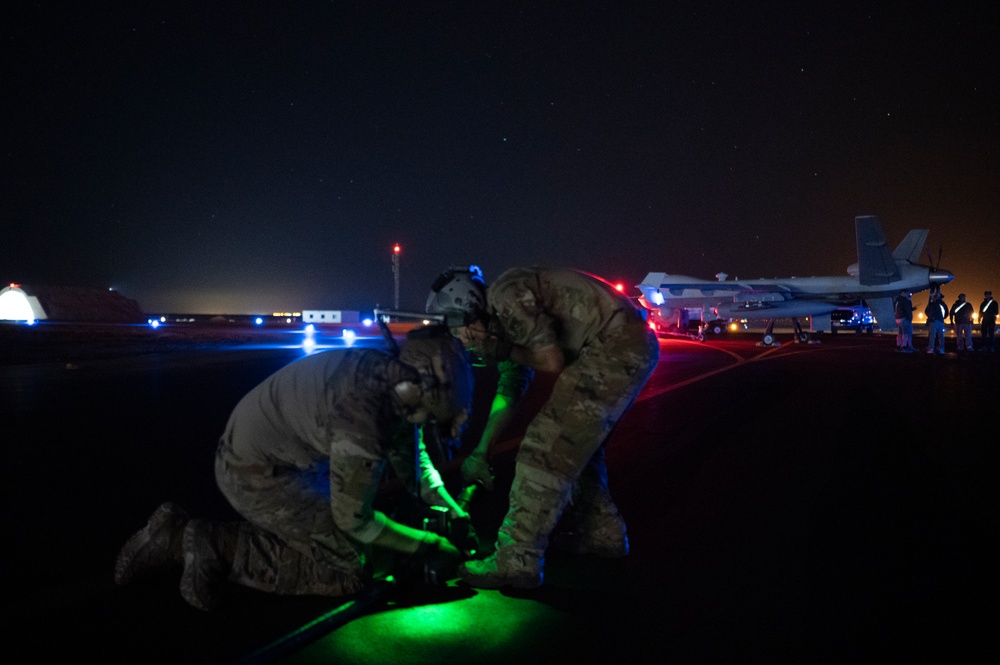 26th ERQS Airmen Conduct FARP training with MQ-9 Reaper