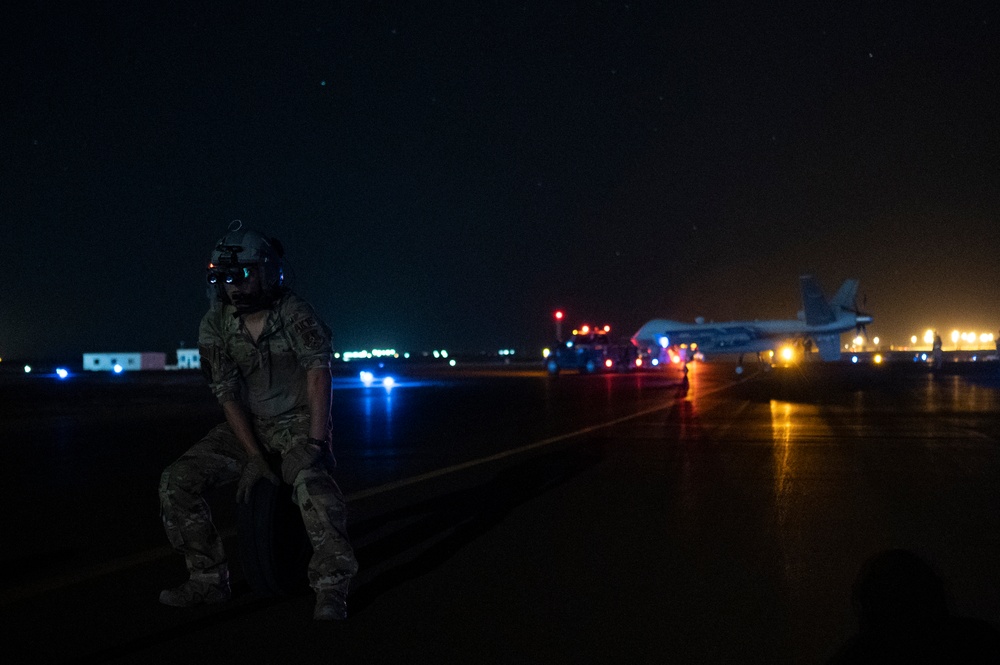 26th ERQS Airmen Conduct FARP training with MQ-9 Reaper