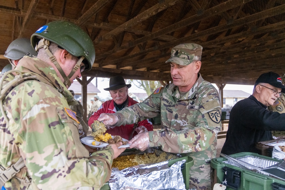 Trainees share Thanksgiving Tradition with Fort Sill and community leaders