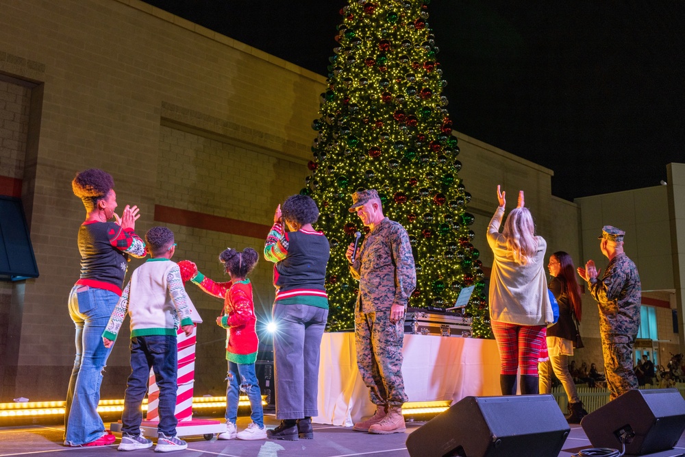 MCCS Camp Pendleton hosts 2022 Annual Tree Lighting Celebration