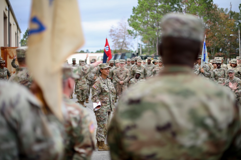 Safety Briefs and Awards: 3rd Sustainment Brigade Breaks for Long Weekend