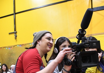 Alaska Air and Army National Guardsmen serve as elves and deliver Holiday packages to Minto