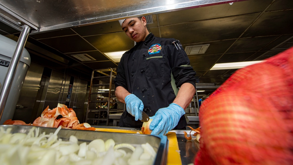 USS Theodore Roosevelt (CVN 71) Thanksgiving Meal Preparation