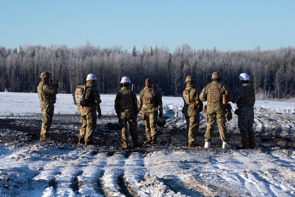 'Oak' combat engineers conduct explosive breach training at JBER