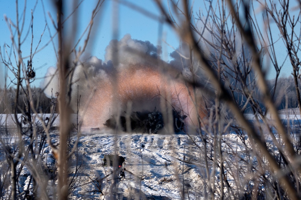 'Oak' combat engineers conduct explosive breach training at JBER