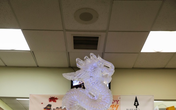 2ID/RUCD Thanksgiving serves the Troops