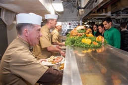 USS Ronald Reagan (CVN 76) Sailors prepare Thanksgiving feast